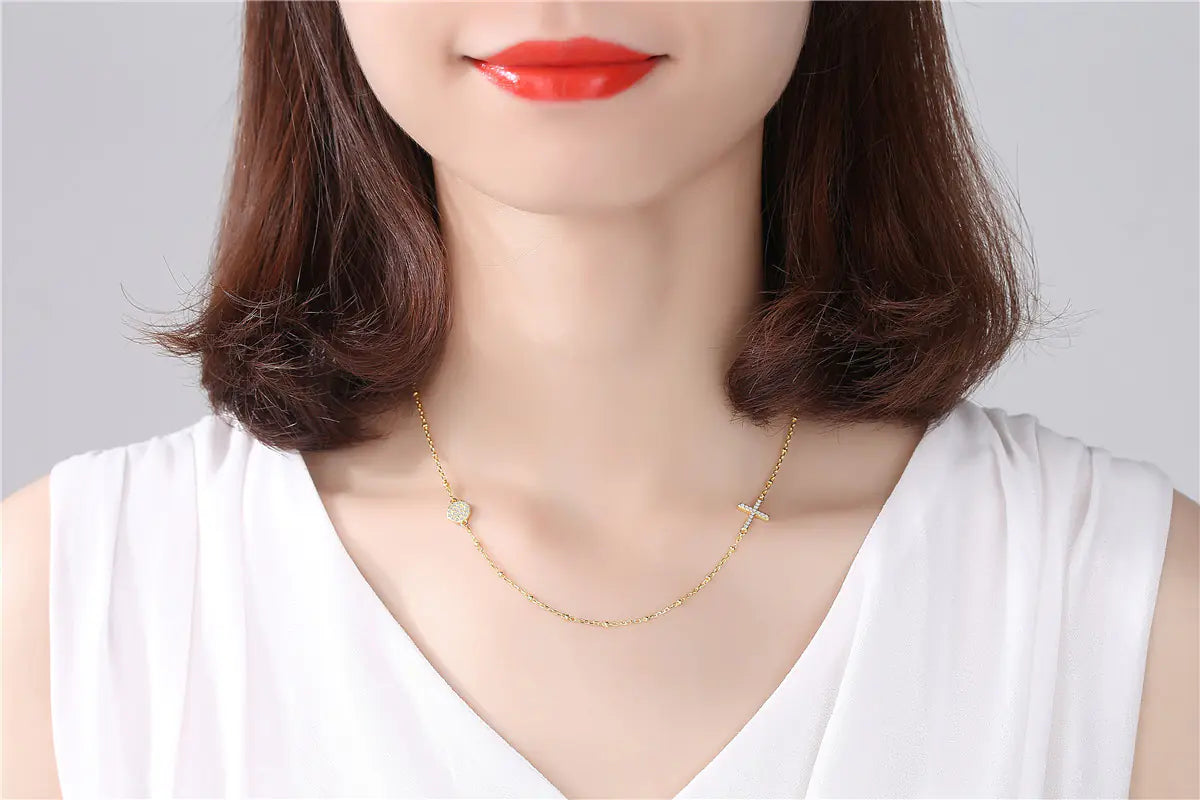 Collar de Cruz Ojo del Diablo en Plata de Ley 925 para Mujeres