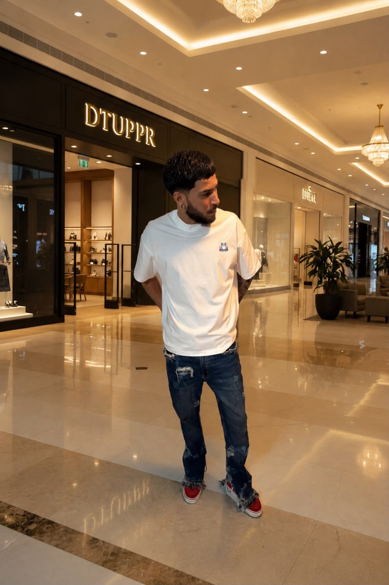 Camisa Premium Oversized Bordado Mediano D’BORIKÍ™ by DTUPPR -Edición Limitada