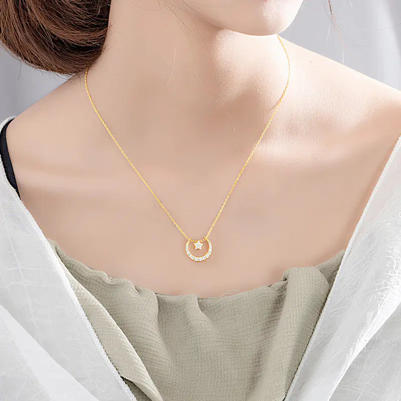 Collar de Plata S925 para Mujer con Diseño de Estrella y Luna